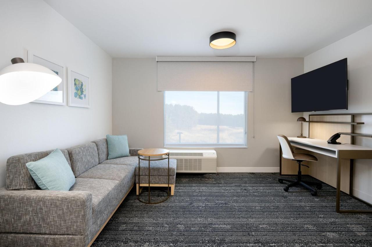 Towneplace Suites By Marriott Canton Riverstone Parkway Eksteriør billede