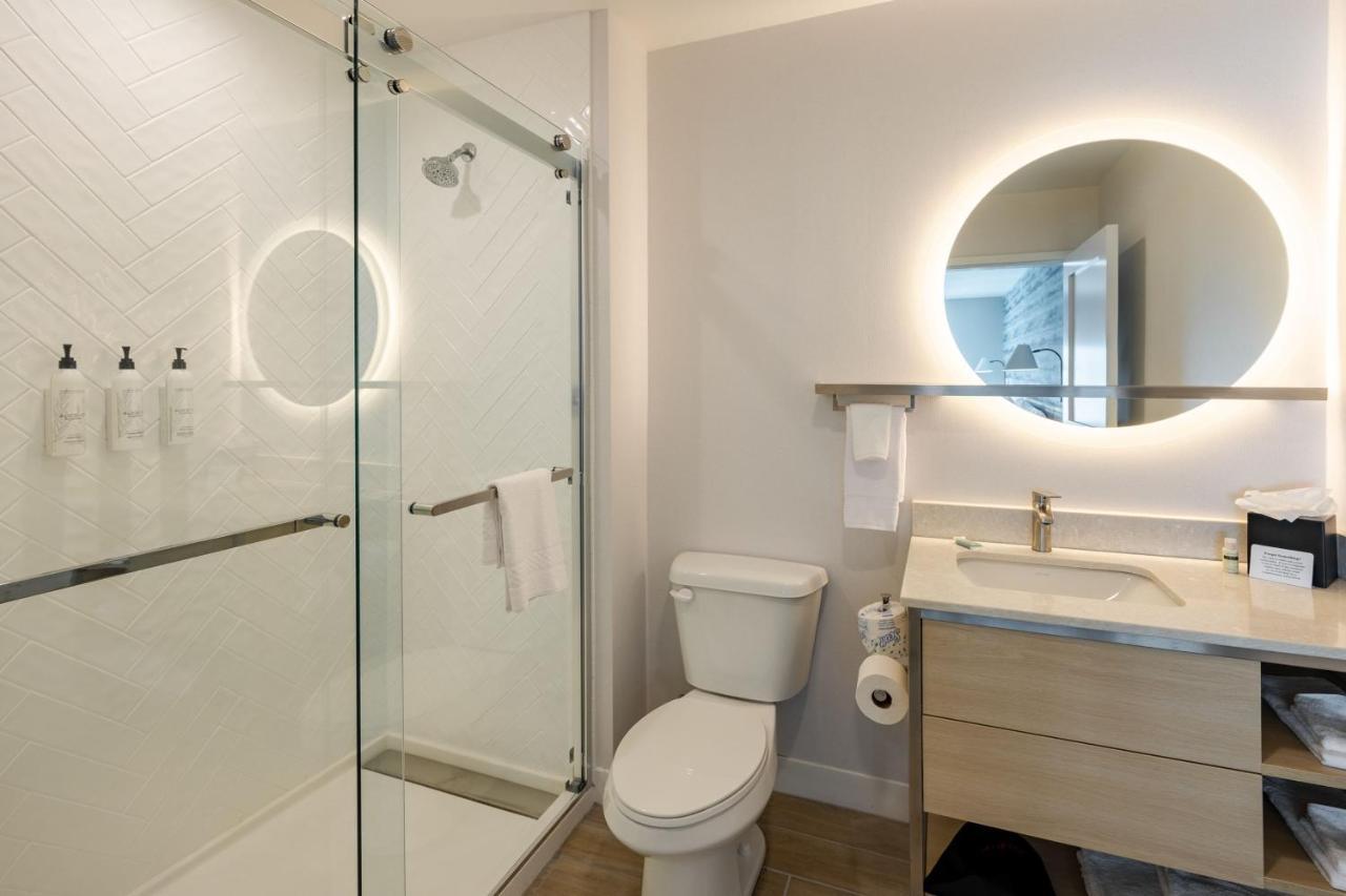 Towneplace Suites By Marriott Canton Riverstone Parkway Eksteriør billede