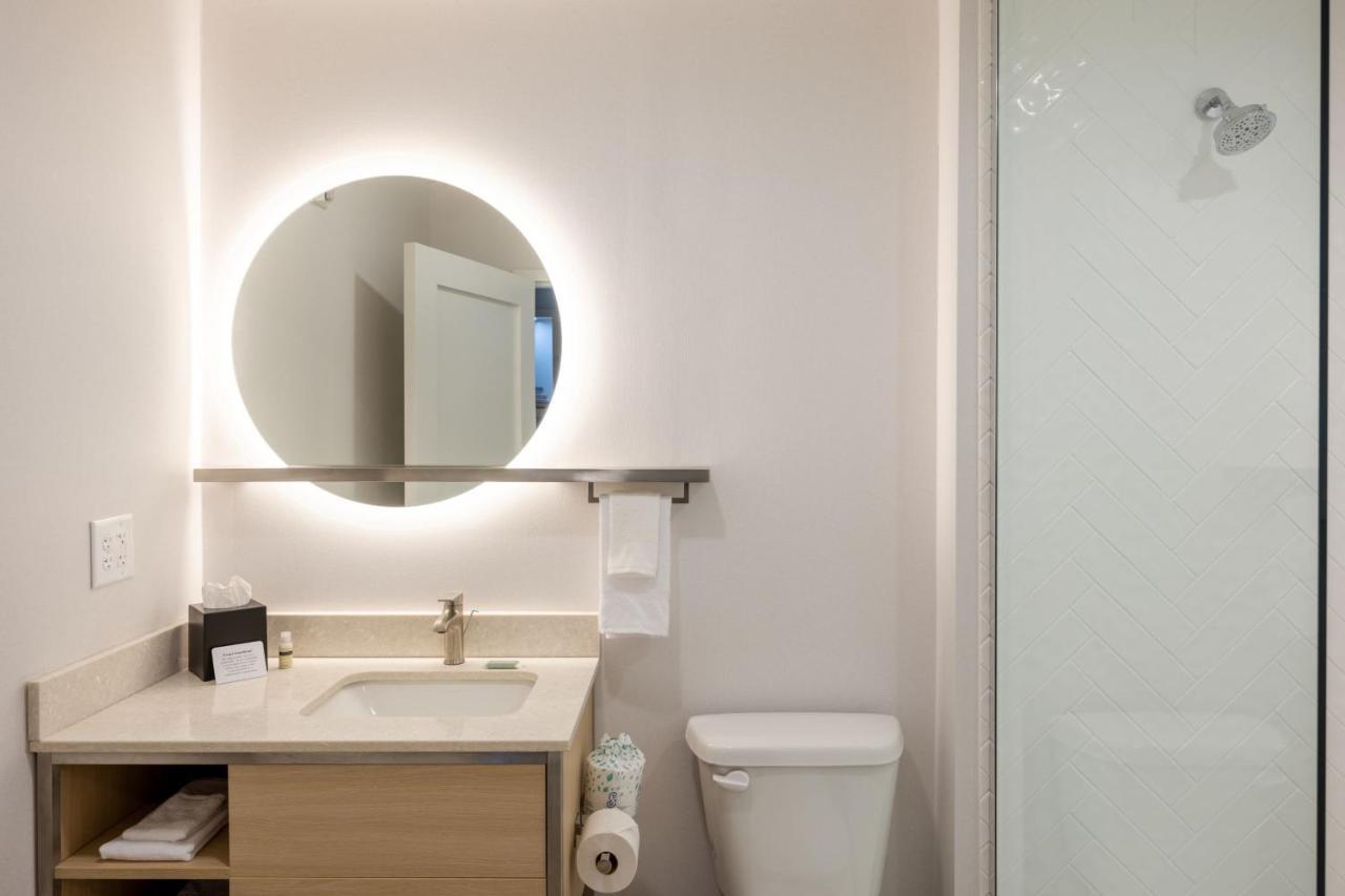 Towneplace Suites By Marriott Canton Riverstone Parkway Eksteriør billede